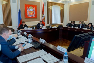 Область выходит на бездефицитный бюджет