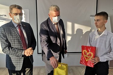 Наши герои – пример для молодежи 