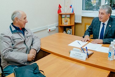 Сергей Грачев: «Принцип работы депутатов – прислушиваться к мнению людей»