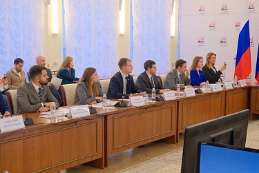 Узаконить понятие «студенческая семья», создавать молодежные пространства 