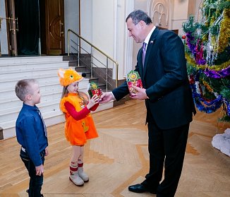 Новогодняя сказка от Олега Димова