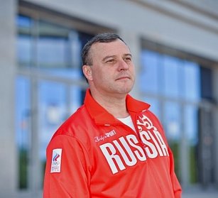 Олег Димов поздравил оренбуржцев с Днем физкультурника