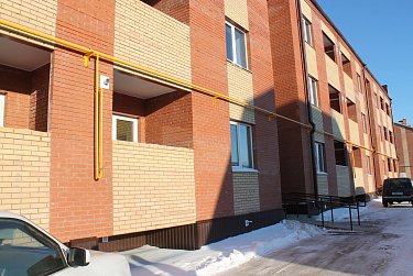 С новосельем!