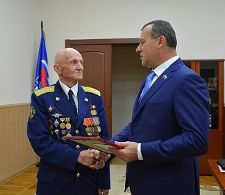 Ветераны-летчики остаются в строю
