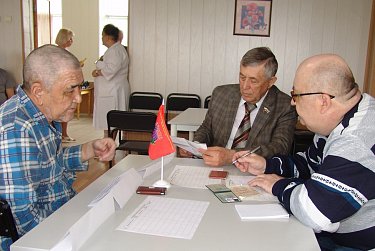 Ветераны получили консультации специалистов