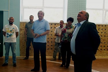  Сергей Грачев: «Современные спортивные залы должны быть нормой для сельских школ»