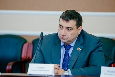 Геннадий Аверьянов: «В работе над бюджетом следует придерживаться системного подхода и мыслить стратегически»