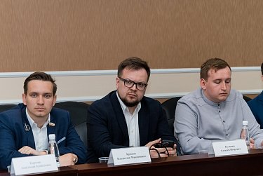 Запустить проект «Я патриот» и провести турнир по мини-футболу