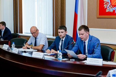 На заседании Молодежного парламента