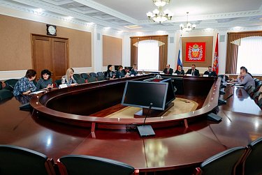 На заседании комитета – о музейном деле и профессиональном спорте