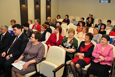 Вручены награды победителям областного конкурса «Женщина – героиня и созидательница»