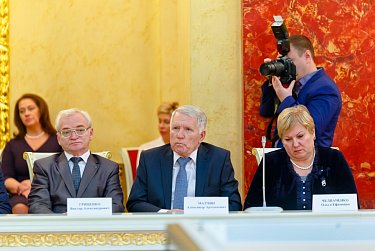 Олег Димов: «Сильная наука – наше национальное достояние, прочное настоящее и независимое будущее!»