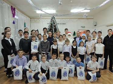 Новый год приходит с депутатом