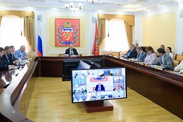 Александр Куниловский: «Пострадавшие от ливней оренбуржцы получают выплаты»