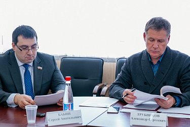 О назначении представителями общественности в квалификационной коллегии судей