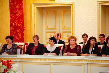 Органы ЗАГСа Оренбуржья отметили 100-летнюю годовщину