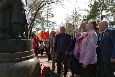 Встречаются «дети войны»