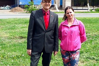 Растет аллея в память о героях