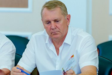 В совете Законодательного Собрания области