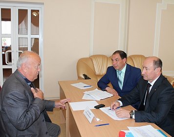 Рабочий день депутата в округе