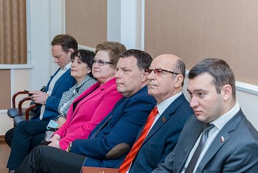 Молодежный парламент избрал председателя