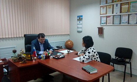 За решением проблем к депутату Алкулову