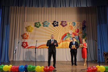 Сергей Салмин поздравил участников фестиваля «Радуга – 2018»