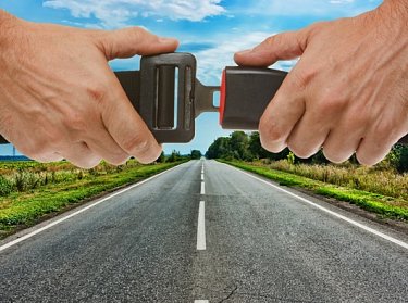 Александр Трубников: «Необходимо искать эффективные законодательные рычаги для повышения безопасности на дорогах»