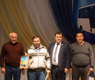 Депутаты чествовали работников «Орскавтотранса»