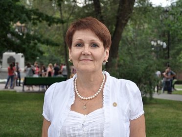 Татьяна Шукурова: «Отчет подразделений министерств должен стать диалогом с депутатами»