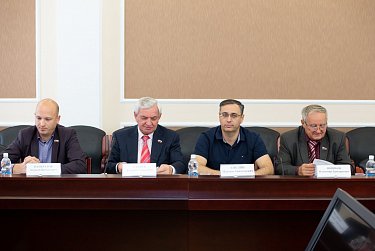 Комитет по АПК рассмотрел финансовые вопросы