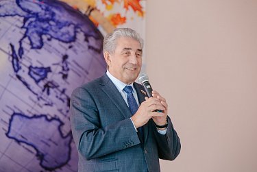 Сергей Грачев: «В регионе должен соблюдаться принцип равных возможностей для всех оренбуржцев»