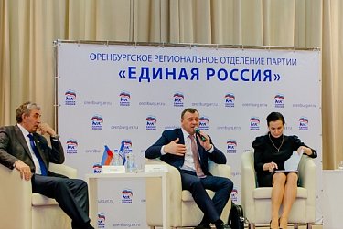 Обсуждаются конкретные шаги по реализации Послания Президента Федеральному Собранию