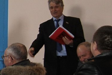 Александр Жарков призвал активнее развивать сельские территории, привлекать молодежь