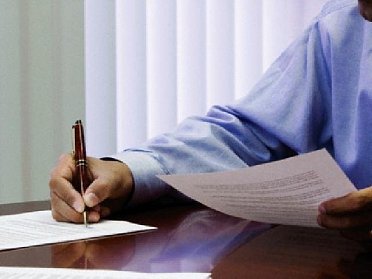 Депутаты Законодательного Собрания провели приемы граждан по личным вопросам