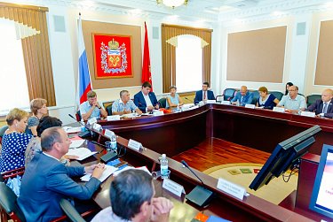 В поддержку социально ориентированных НКО