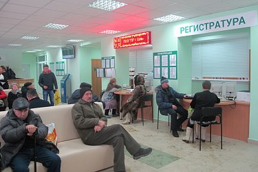 Татьяна Шукурова и Алексей Абдрахманов ознакомились с работой Соль-Илецкой городской больницы