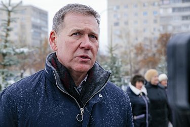 В Оренбурге открыт памятник Герою России Александру Прохоренко 