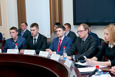 Молодежный парламент приступил к работе