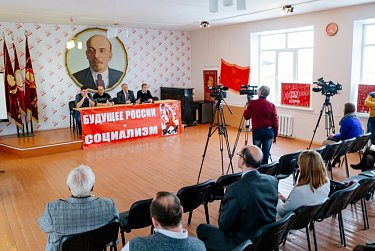 Владимир Новиков: «Надо давать дорогу молодым» 