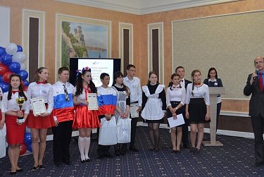 В День детства депутаты встретились с юными оренбуржцами