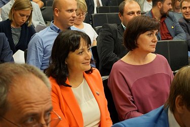 Оксана Набатчикова: «Необходимо продвигать региональную продукцию на местные прилавки и совершенствовать торговое законодательство»