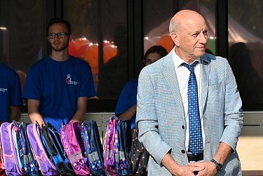 Соберем в школу вместе