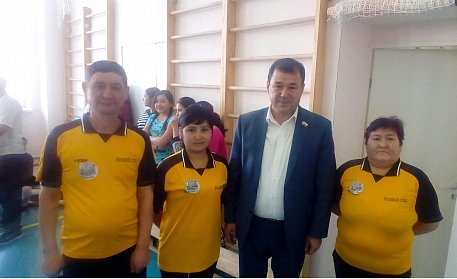 Ермек Алкулов: «Спасибо за ваш материнский труд!»