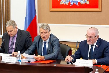 Комитет по АПК рассмотрел финансовые вопросы