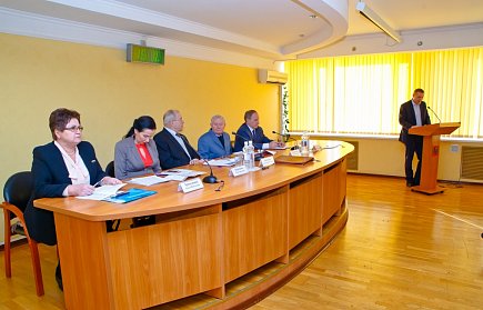 Ольга Хромушина приняла участие в заседании Общественной палаты региона