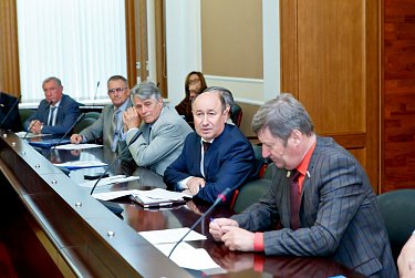 Парламентский час