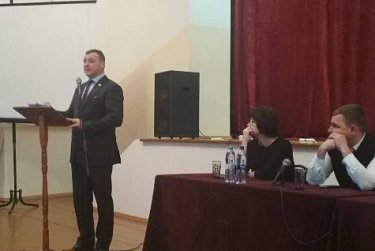 Олег Димов: «Выстраивание прямого диалога с избирателями и работа по обращениям граждан – важнейшая часть депутатской работы»