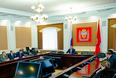 В центре внимания – подготовка к заседанию Законодательного Собрания 