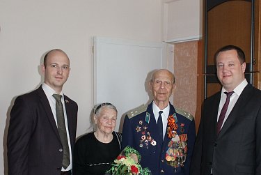 Депутаты фракции ЛДПР поздравили ветеранов